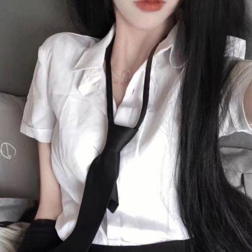 病弱娇妻是大佬